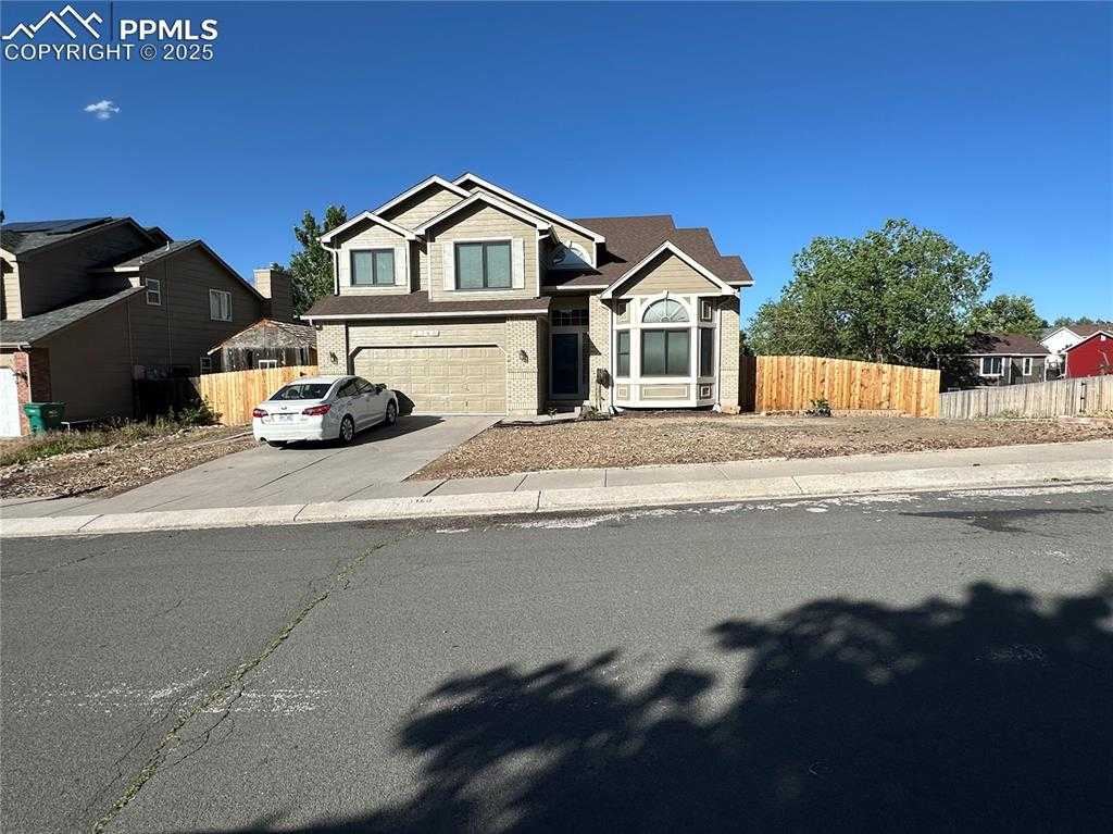 3360 Honeyburyl Dr photo 1 of 27