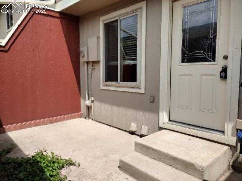 456 W. Rockrimmon Blvd photo 1 of 30