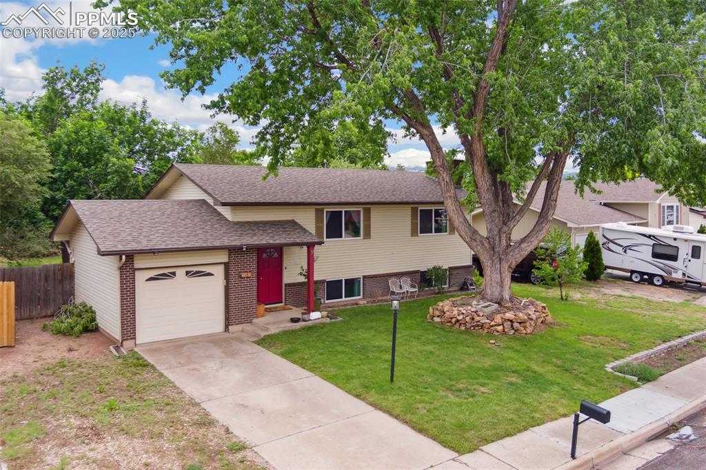4035 Cantrell Dr photo 1 of 24