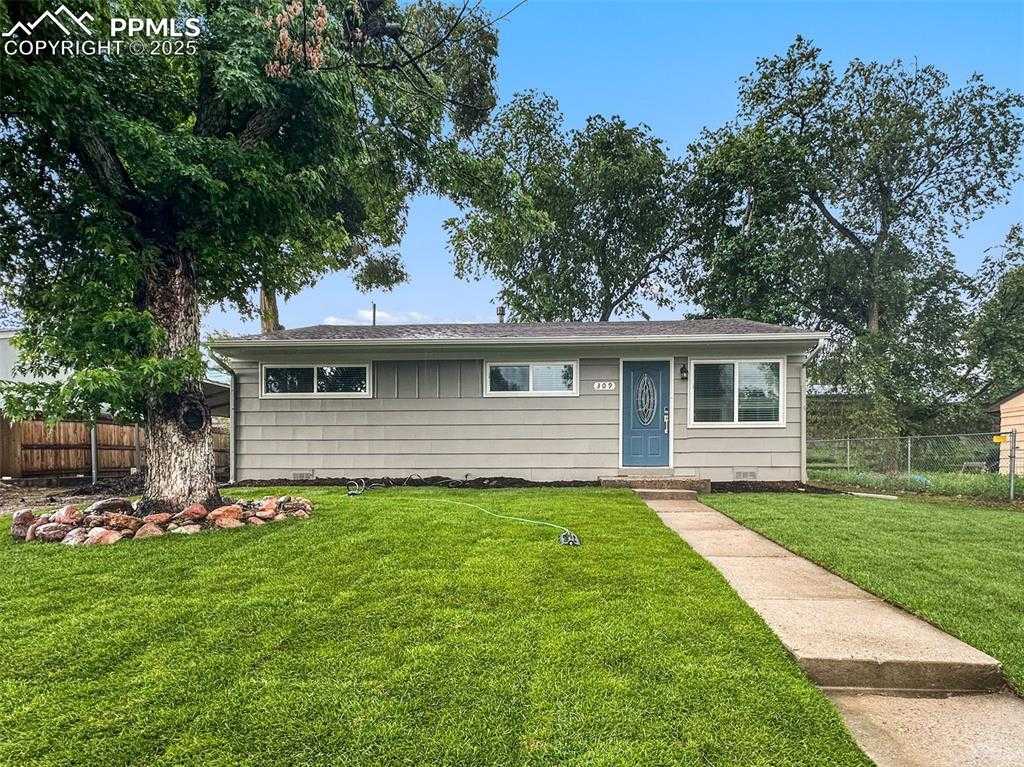 309 Davie Dr photo 1 of 19