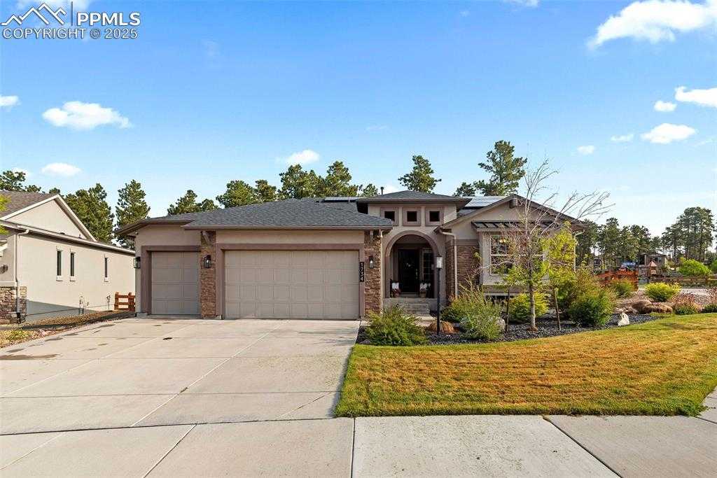1734 Summerglow Ln photo 1 of 40
