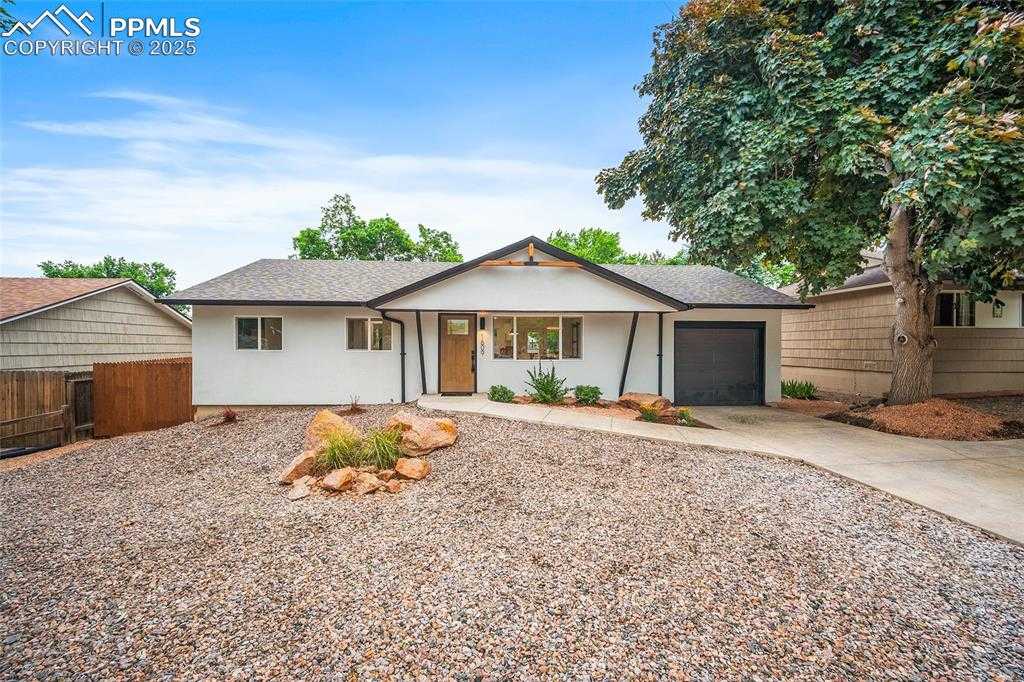 1609 Kingsley Dr photo 1 of 40