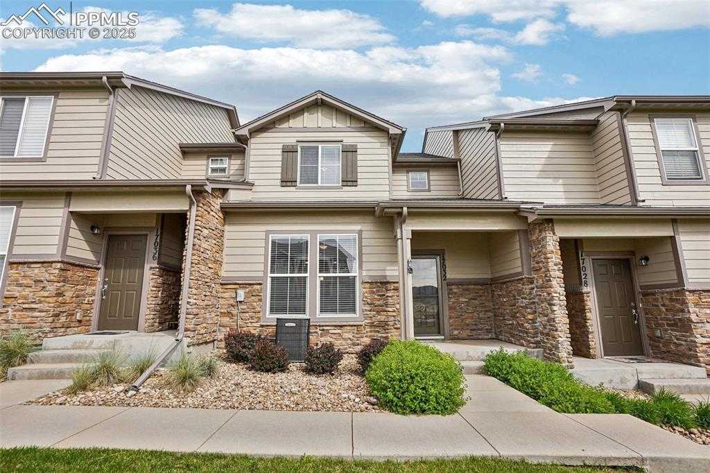 17032 Blue Mist Grv photo 1 of 32