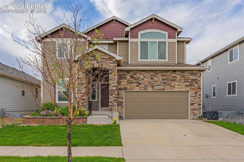 6808 Black Saddle Dr photo 1 of 50