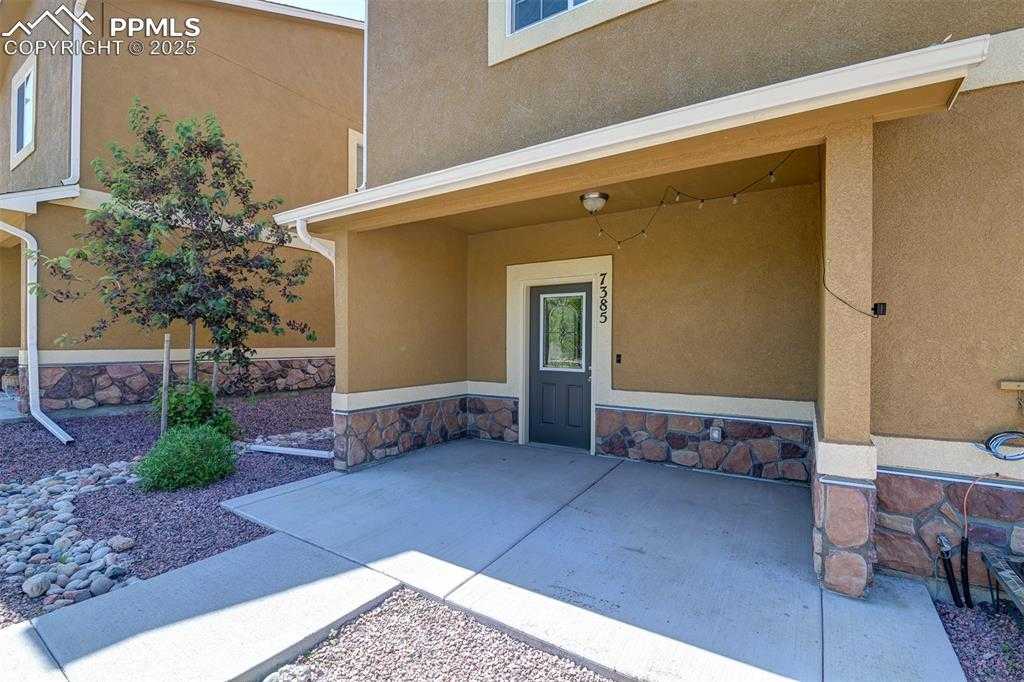 7385 Forest Meadows Ave photo 1 of 35
