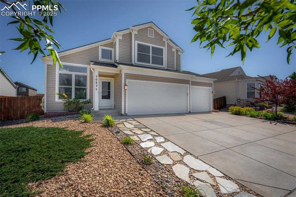 5082 Sand Hill Dr photo 1 of 50