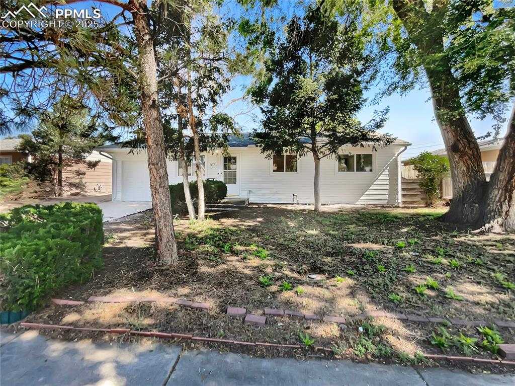 307 Mount View Ln photo 1 of 20