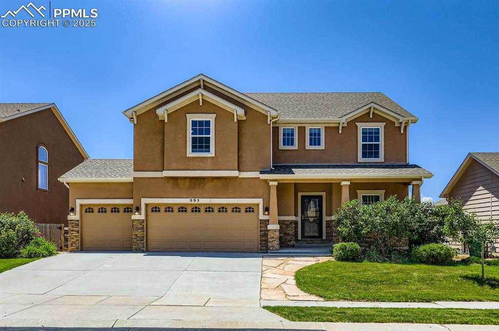995 Diamond Rim Dr photo 1 of 50