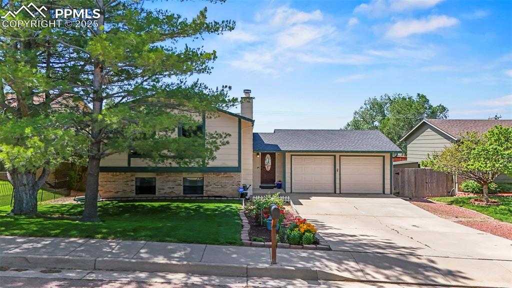7385 Powderwash Dr photo 1 of 42
