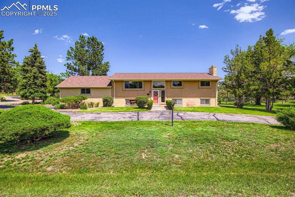 7165 Milner Dr photo 1 of 45