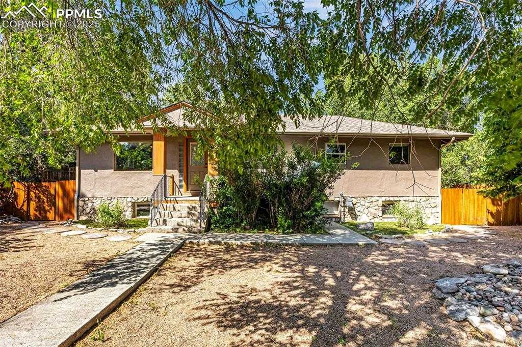 412 Yucca Dr photo 1 of 41