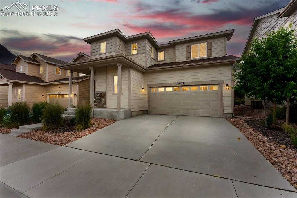 3863 Vineyard Cir photo 1 of 40