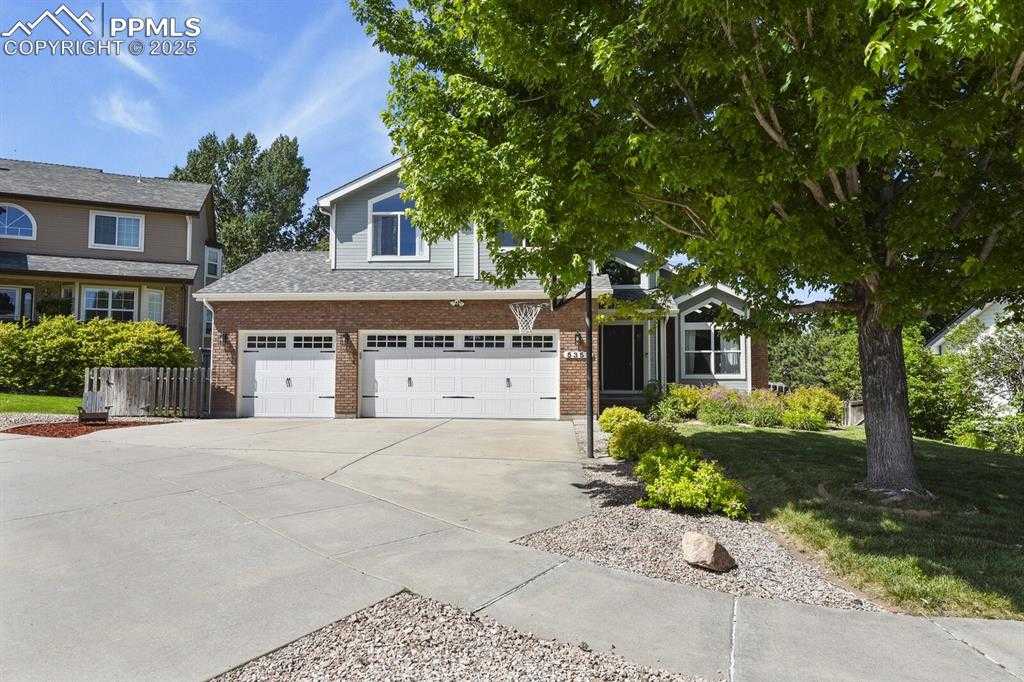5352 Wells Fargo Dr photo 1 of 50
