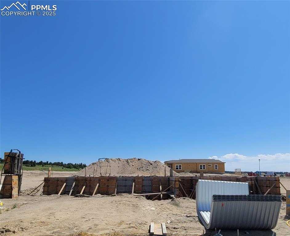 10641 Wolf Lake Dr photo 1 of 3
