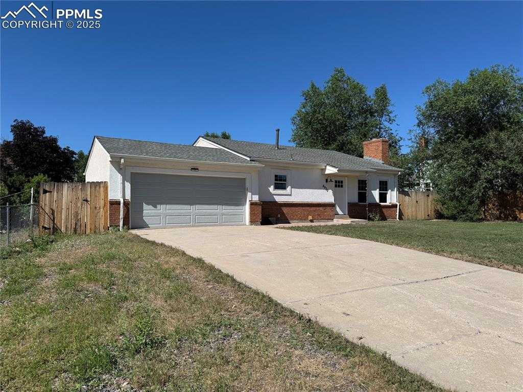 4930 Webb Dr photo 1 of 27