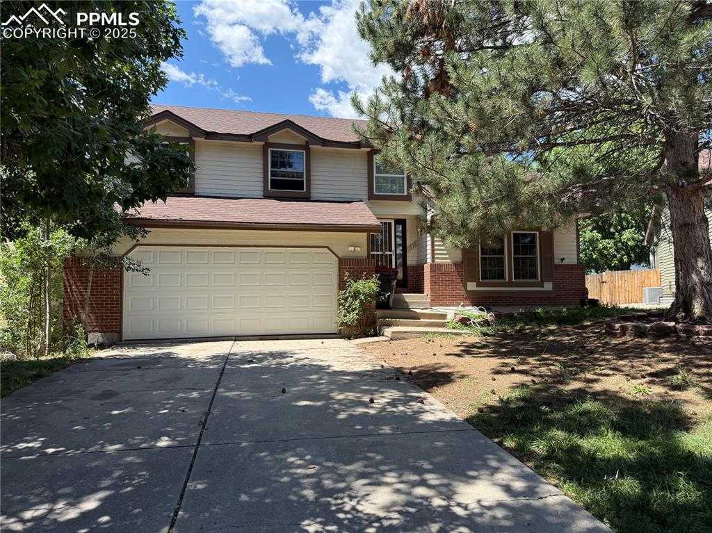 3875 Hickory Hill Dr photo 1 of 20
