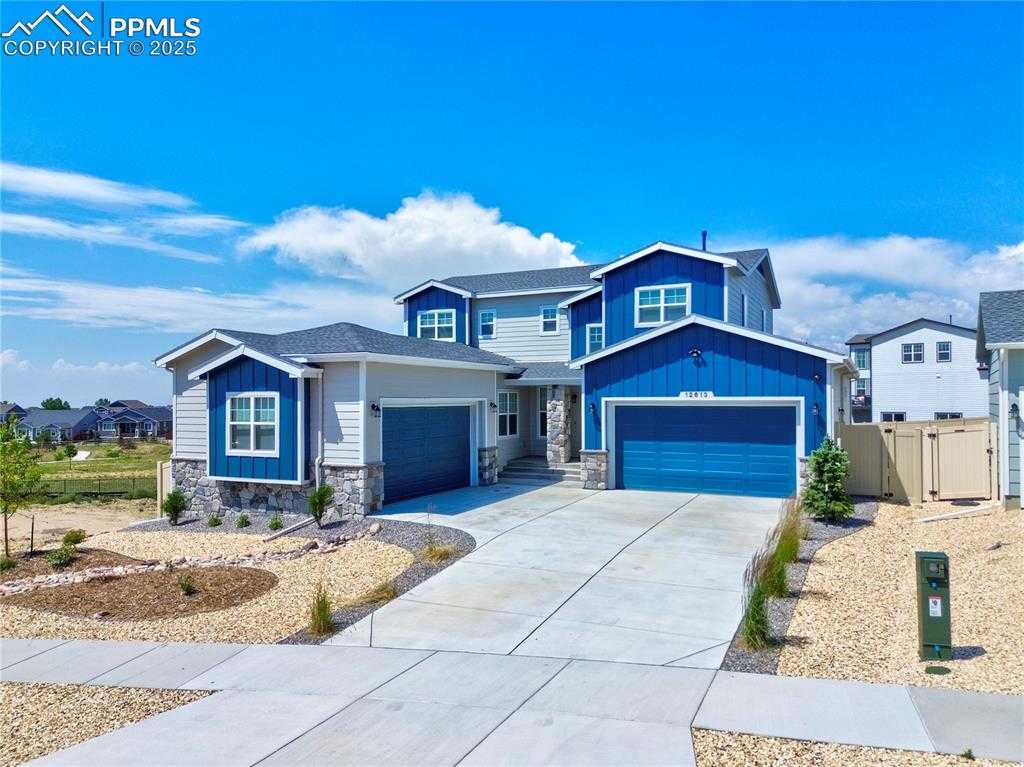 12613 Granite Ridge Dr photo 1 of 34