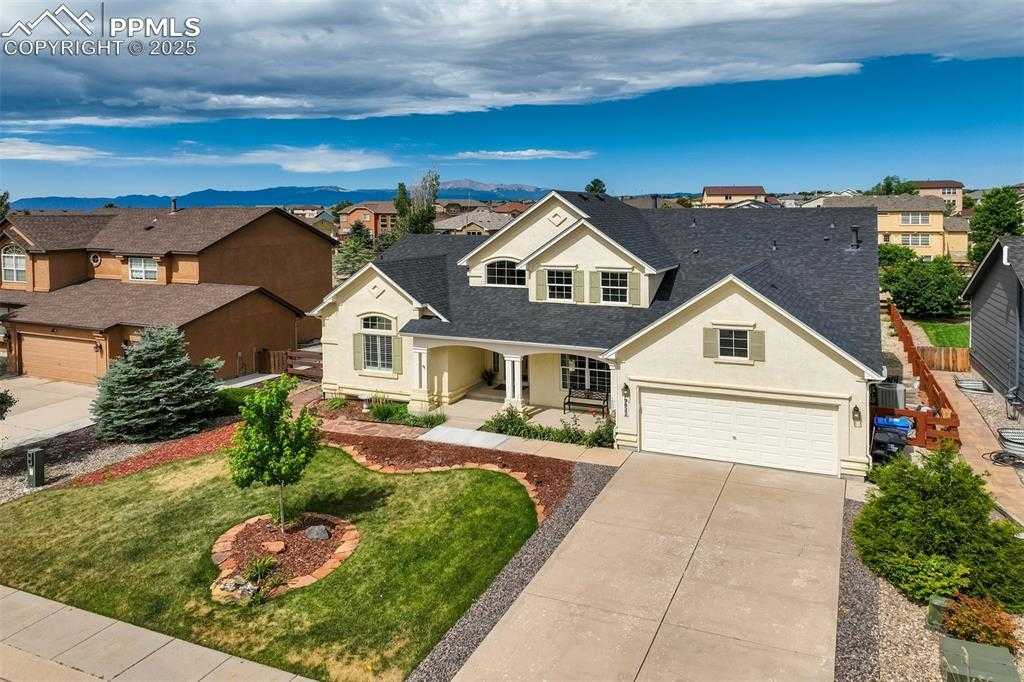 9822 Walnut Canyon Dr photo 1 of 50