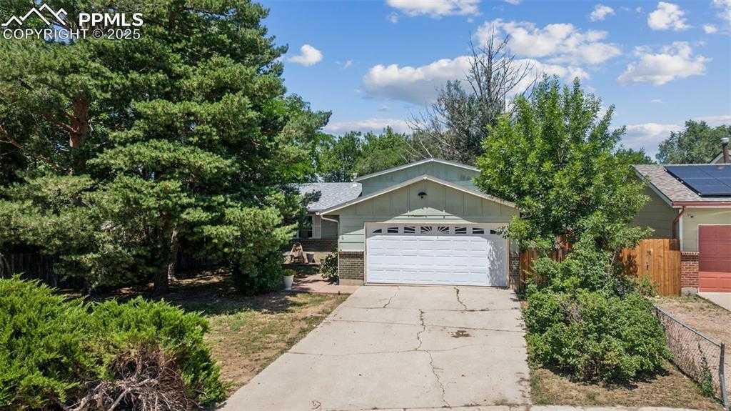 2081 Calle Fontana photo 1 of 20