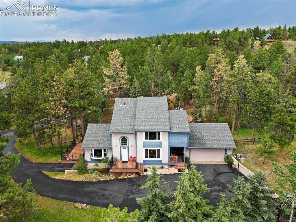 2020 Valley View Dr photo 1 of 34