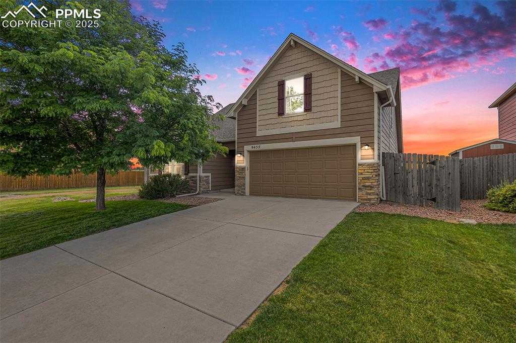 9455 Sand Myrtle Dr photo 1 of 36