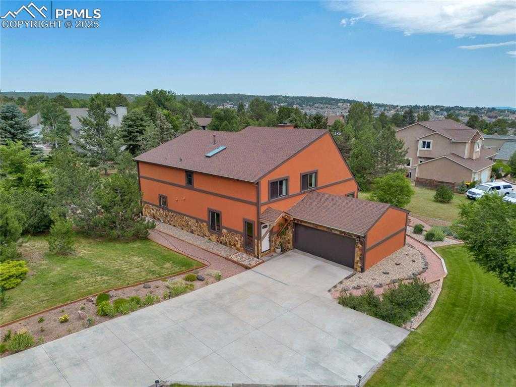 18470 Academy Cir photo 1 of 47