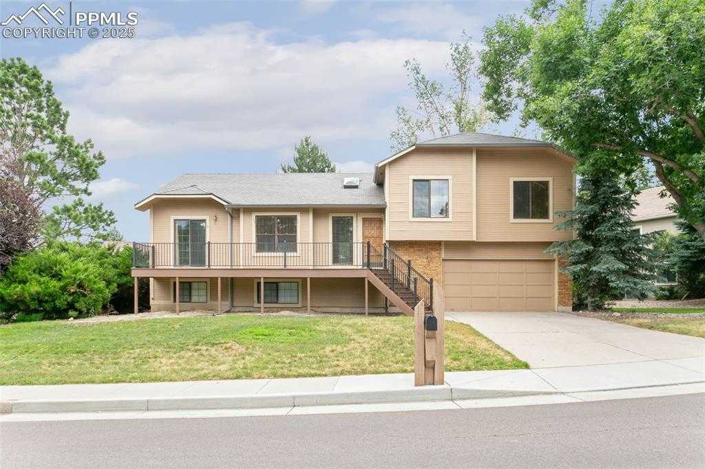 935 Popes Valley Dr photo 1 of 30