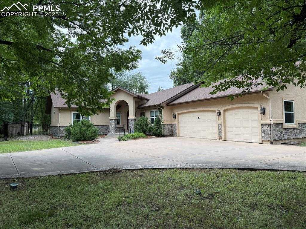 155 Indian Wells Ln photo 1 of 48