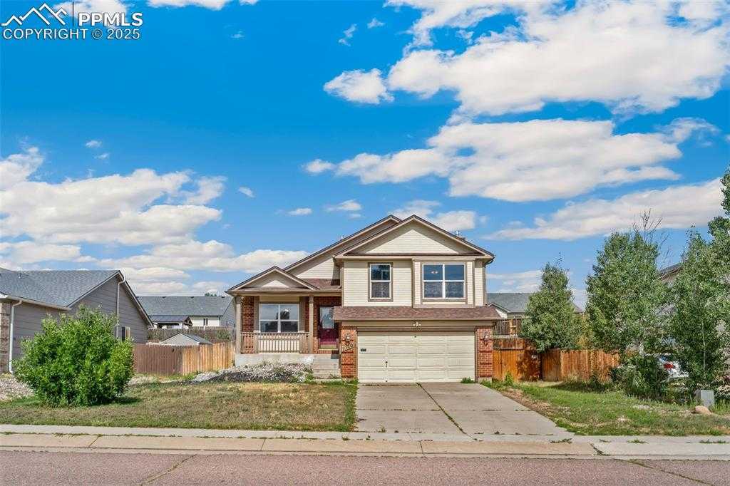 7140 Allens Park Dr photo 1 of 30
