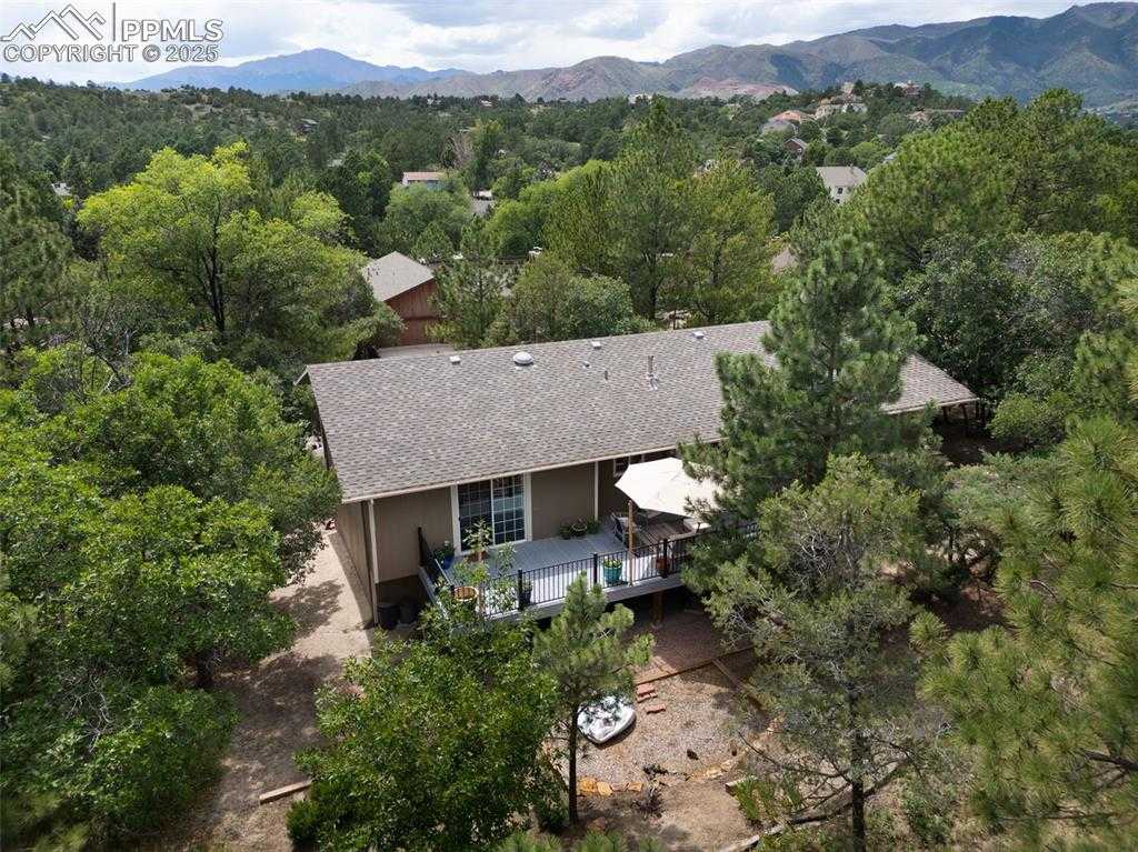 520 Buckeye Dr photo 1 of 29