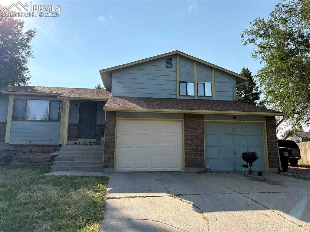 4125 Sandberg Dr photo 1 of 16