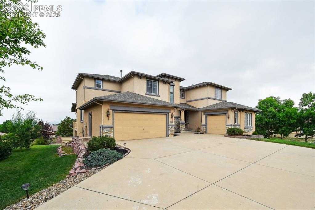 2607 Glen Arbor Dr photo 1 of 50