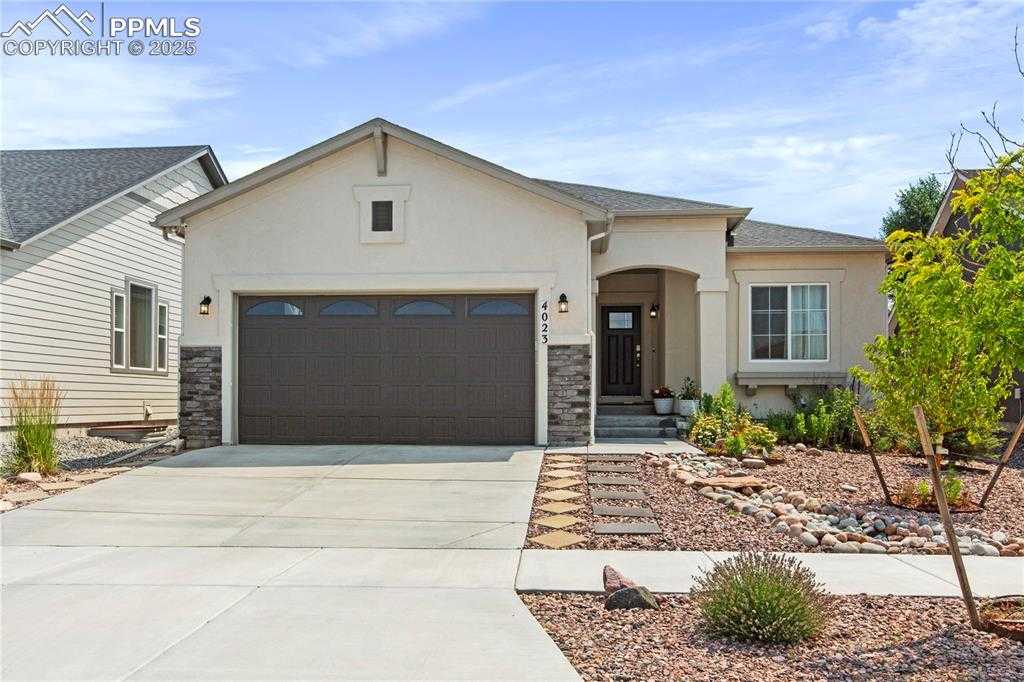4023 Ivy Hill Dr photo 1 of 32